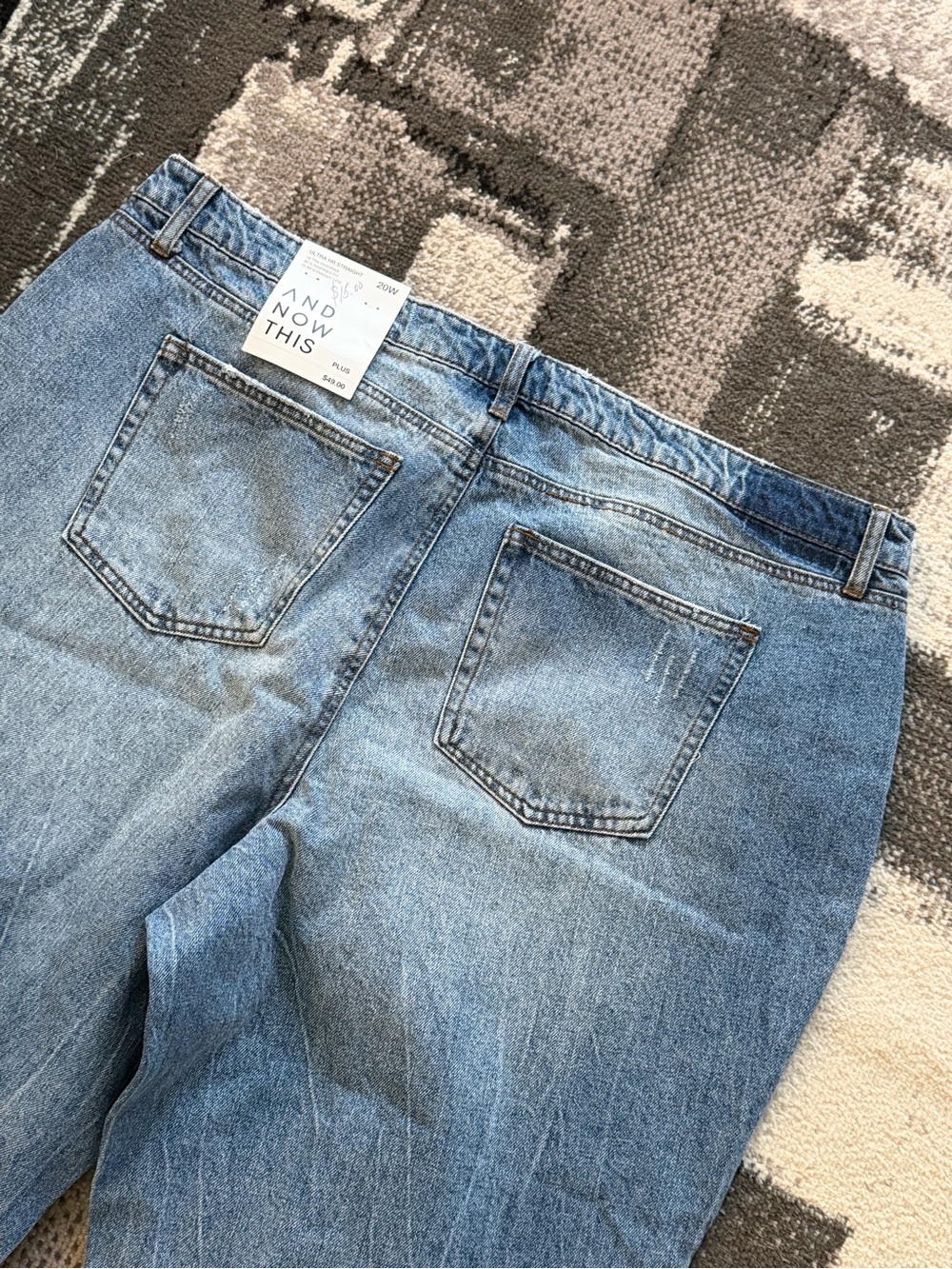 And Now This baggy jeans - Picture 6 of 6